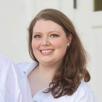 Headshot of Brandi Lomax.